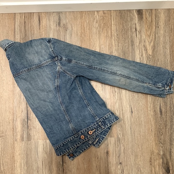 Women’s Denim Jacket - Picture 3 of 4